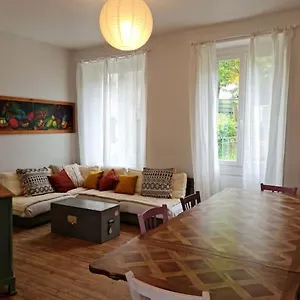 Hébergement de vacances La Parenthese Maison De A, Hauterives